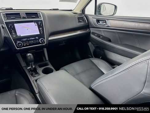 Used 2019 Subaru Outback 3.6R Limited w/ Popular Package #2 AWD/4WD image 25