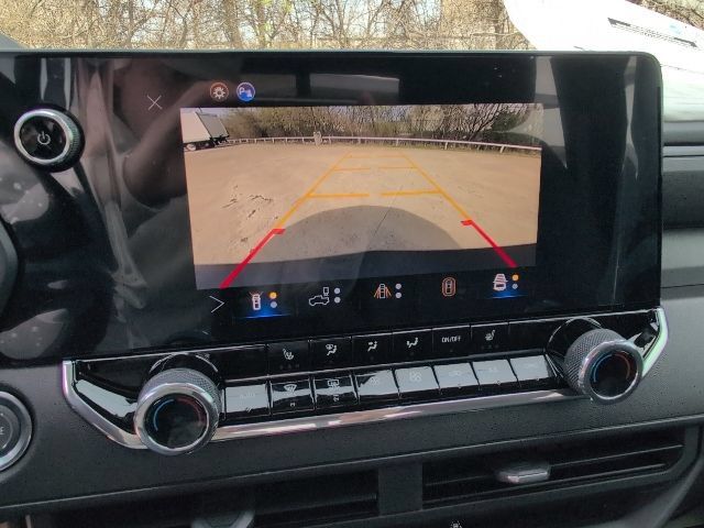 New 2026 Chevrolet Colorado Trail Boss AWD/4WD image 22
