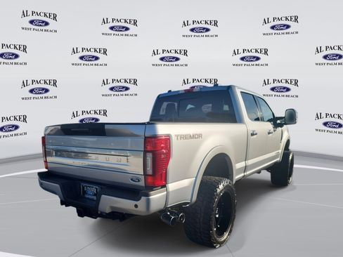 Used 2022 Ford F250 Platinum w/ Tremor Off-Road Package image 5