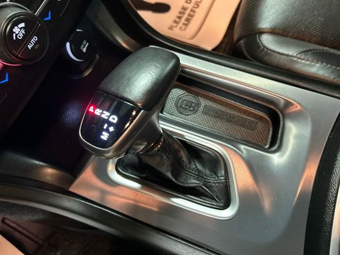 Used 2019 Dodge Charger SXT w/ Plus Group AWD/4WD image 20