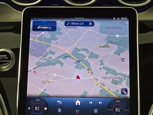 Used 2025 Mercedes-Benz GLC 350e 4MATIC image 20