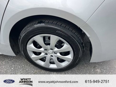 Used 2024 Toyota Corolla LE image 11