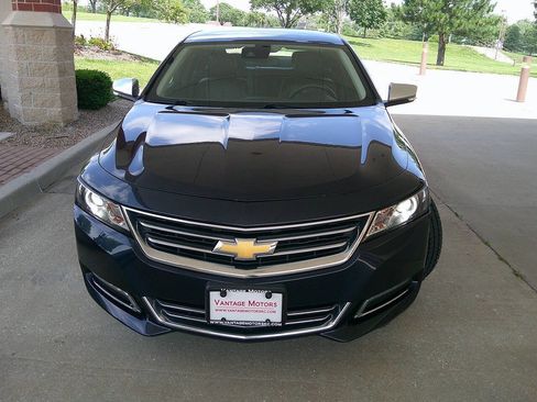 Used 2017 Chevrolet Impala Premier FWD image 3
