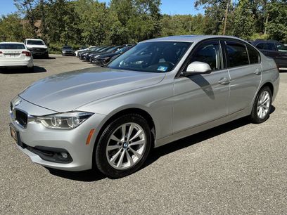 Used 2018 BMW 320i xDrive Sedan