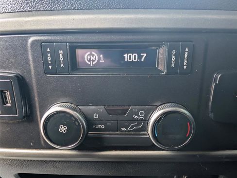 Used 2018 Ford Expedition XLT w/ Equipment Group 202A image 26