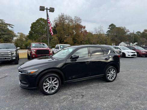 Used 2020 MAZDA CX-5 Grand Touring image 2