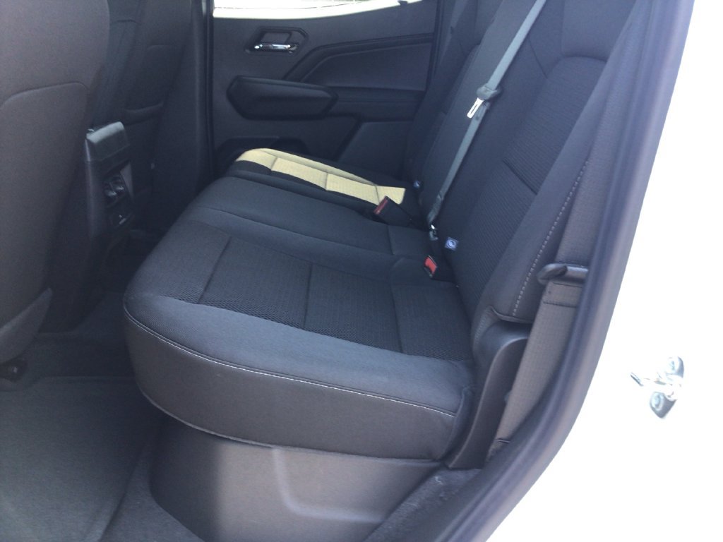 New 2026 Chevrolet Colorado LT RWD image 10