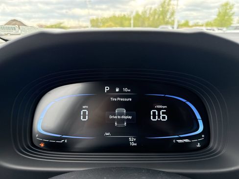 New 2026 Hyundai Venue SEL FWD image 17