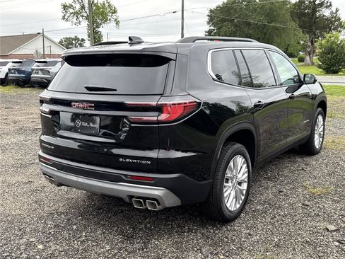 New 2026 GMC Acadia Elevation w/ Elevation Premium Package FWD image 4