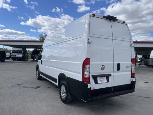 Used 2024 RAM ProMaster 3500 w/ Quick Order Package 22G SLT FWD image 7