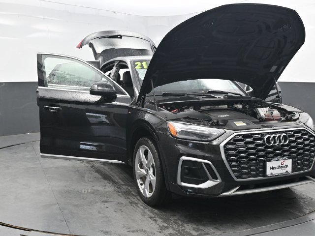 Used 2021 Audi Q5 Prestige w/ Prestige Package AWD/4WD image 42
