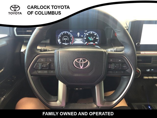 Used 2025 Toyota Tacoma TRD Sport AWD/4WD image 23