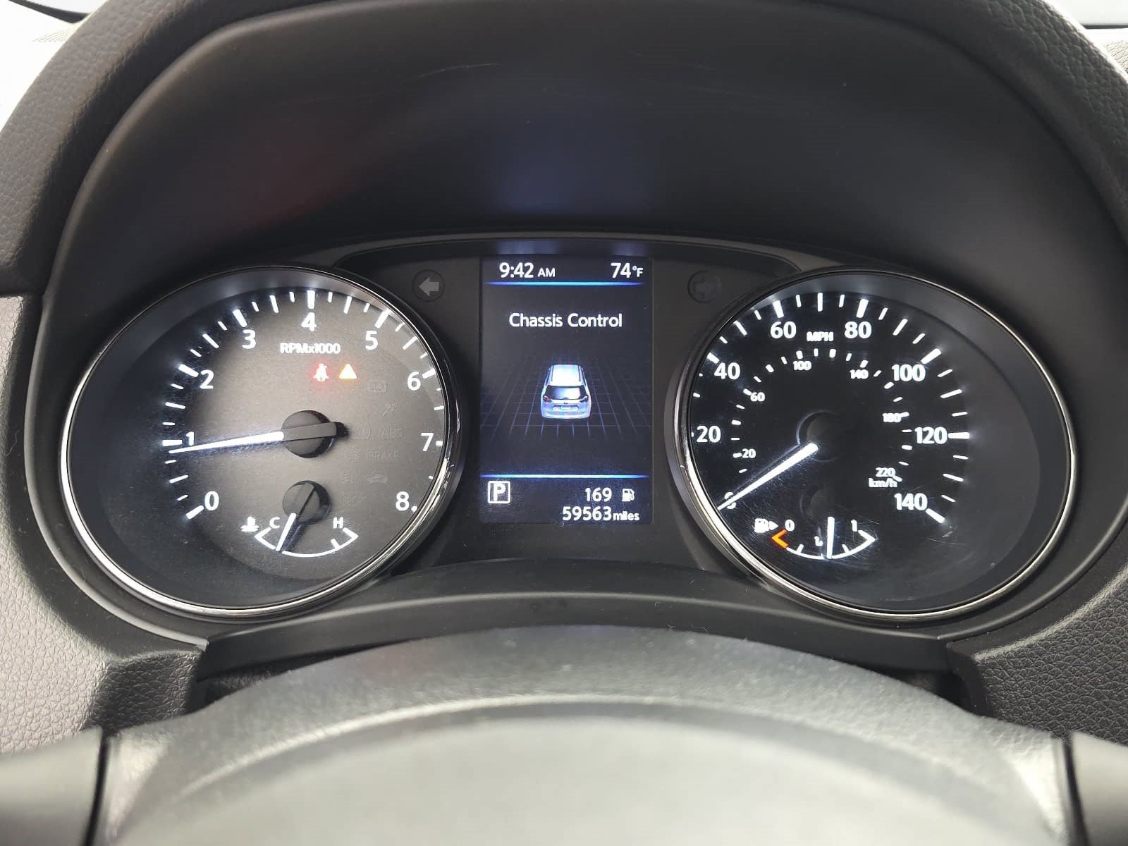 Used 2018 Nissan Rogue SV FWD image 16