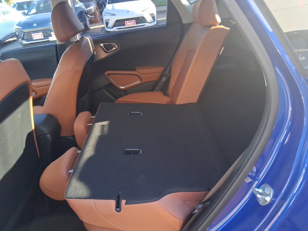 Certified 2024 Kia Soul EX w/ EX Designer Package FWD image 19