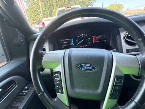 Used 2017 Ford Expedition EL Limited RWD image 19