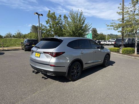 Used 2023 Acura MDX A-Spec AWD/4WD image 6