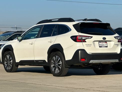 Certified 2025 Subaru Outback Limited XT image 5