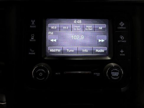 Used 2021 RAM 2500 Tradesman w/ Chrome Appearance Group image 11