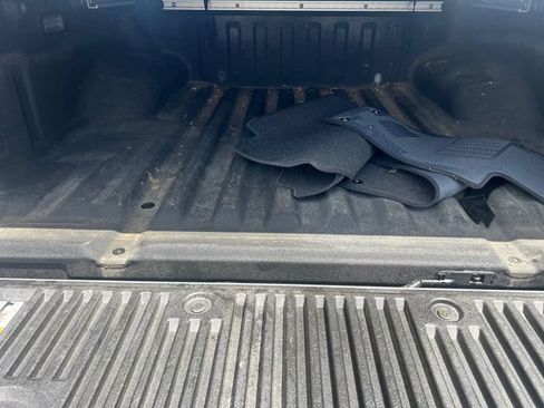 Used 2023 Nissan Frontier Pro-X w/ Pro-X Premium Package RWD image 19