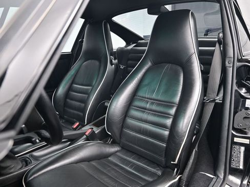 Used 1994 Porsche 911 Turbo RWD image 5