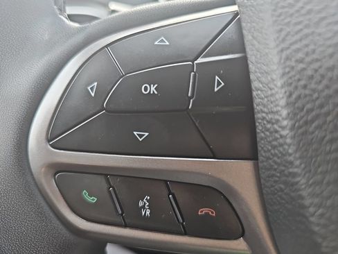 Used 2022 Jeep Cherokee Latitude Lux FWD image 17