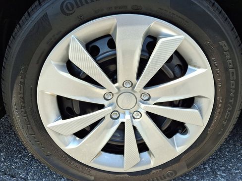 Certified 2023 Subaru Impreza 2.0i AWD/4WD image 8