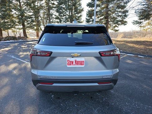 Used 2025 Chevrolet Equinox LT image 5