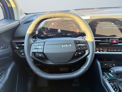 New 2026 Kia Sportage SX image 12