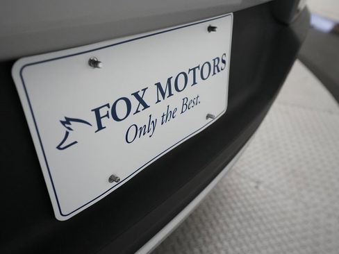 Used 2025 Volvo XC40 B5 Core image 38