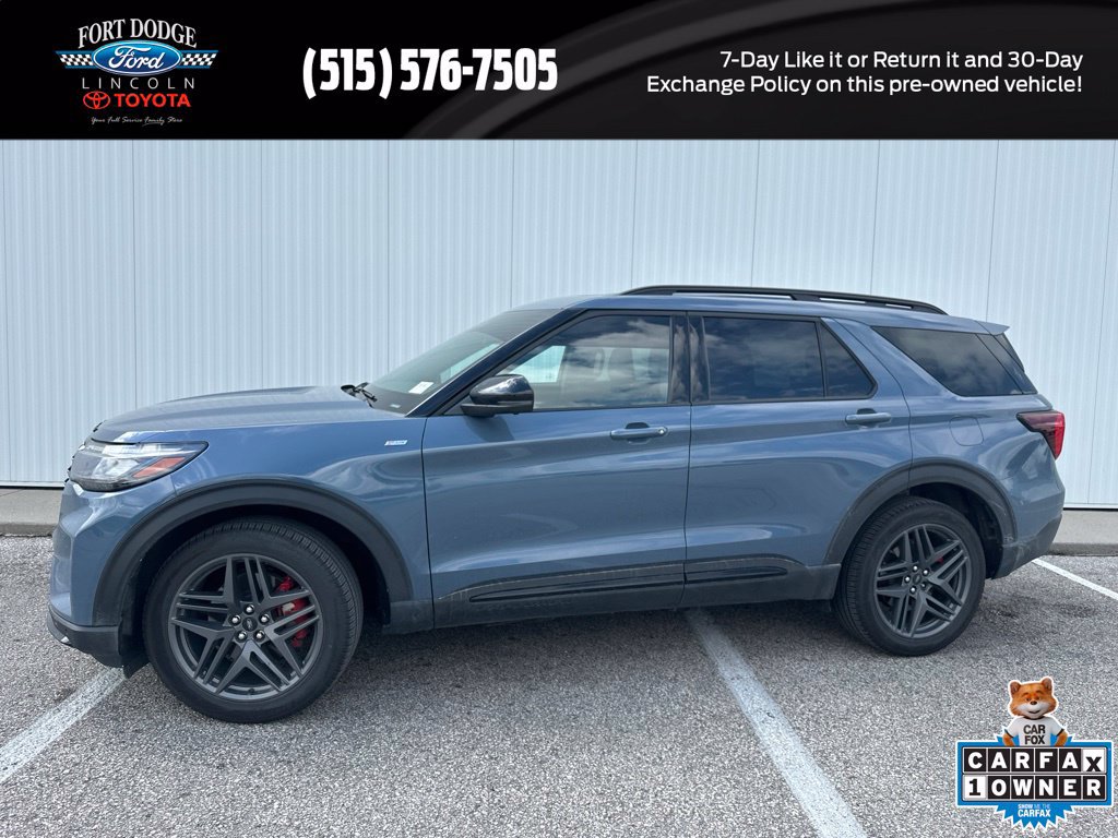 Used 2026 Ford Explorer ST-Line w/ ST-Line Street Pack AWD/4WD image 1