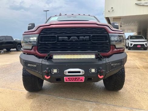 Used 2024 RAM 3500 Limited AWD/4WD image 2