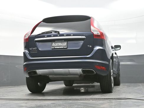 Used 2015 Volvo XC60 T6 Platinum image 27