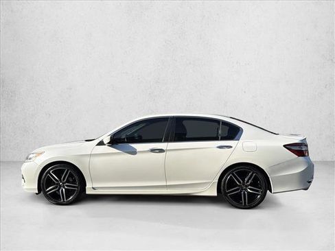 Used 2017 Honda Accord Sport Special Edition image 8