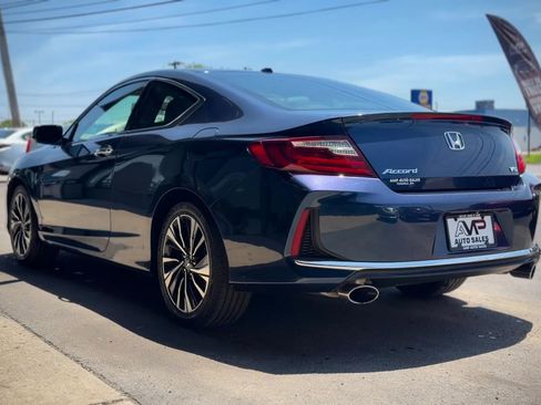 Used 2017 Honda Accord EX-L image 4