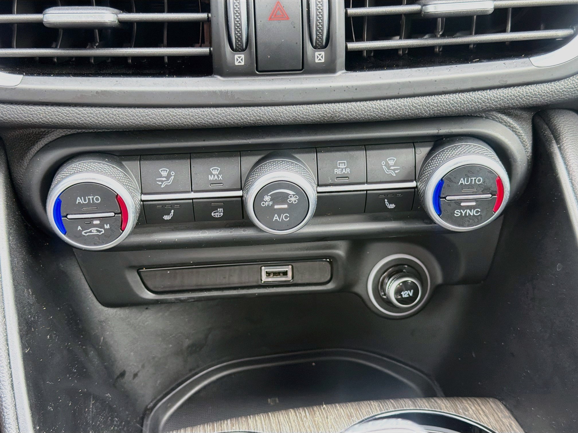 Used 2023 Alfa Romeo Giulia Ti w/ Active Assist Plus Package RWD image 33