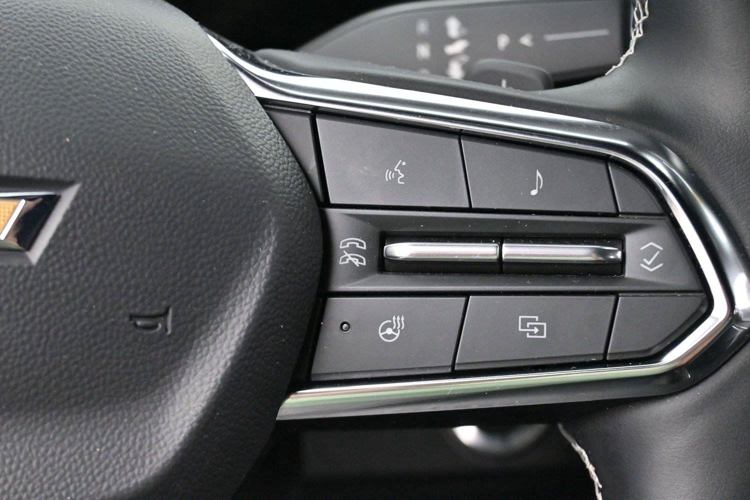 Used 2026 Chevrolet Traverse LT w/ Sun and Wheel Package FWD image 21