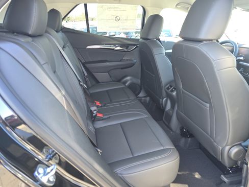 New 2025 Buick Envision Preferred image 21