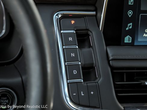 Used 2023 Chevrolet Tahoe High Country w/ Premium Package 2 image 40