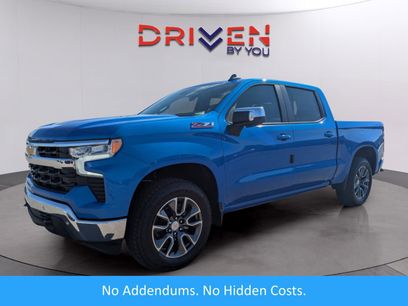 New 2025 Chevrolet Silverado 1500 LT