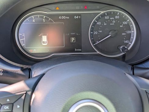 New 2025 Nissan Versa SV w/ Trunk Package image 21