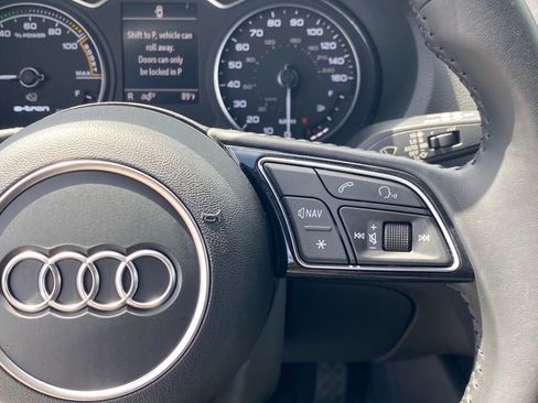 Used 2017 Audi A3 e-tron Premium image 29