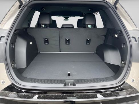 New 2026 GMC Terrain AT4 image 14