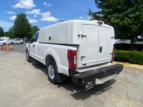 Used 2020 Ford F250 XLT image 5