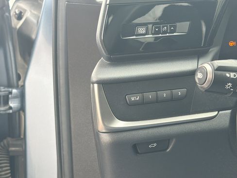 Used 2023 Lexus RZ 450e Premium w/ Accessory Package (Z1) image 17