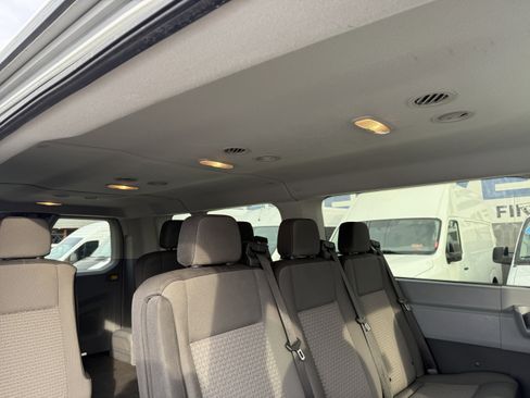 Used 2017 Ford Transit 350 XLT image 24