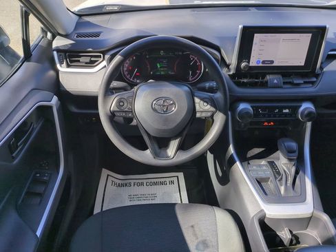 Used 2023 Toyota RAV4 LE image 15