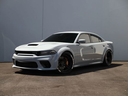 Used 2021 Dodge Charger SRT Hellcat RWD image 1