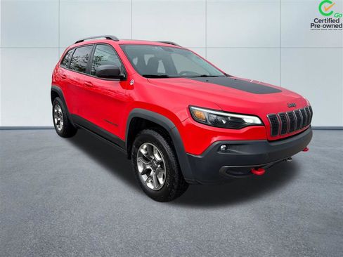 Used 2019 Jeep Cherokee Trailhawk AWD/4WD image 9