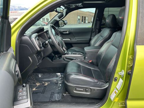 Certified 2022 Toyota Tacoma TRD Pro image 11