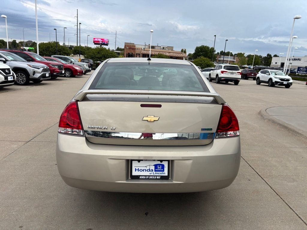 Used 2011 Chevrolet Impala LT FWD image 6